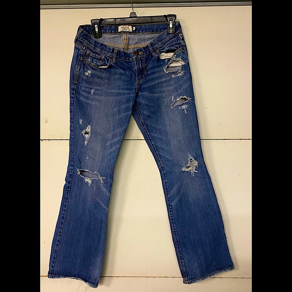 Abercrombie &Fitch jeans.